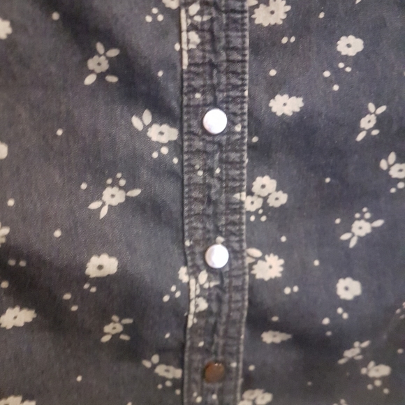 👚 Warehouse One Floral Navy Blouse - Picture 4 of 6